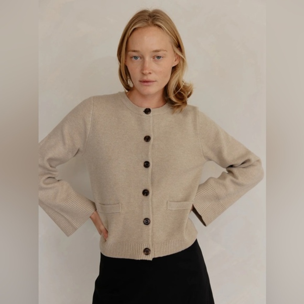 The Tyler cardigan in oatmeal